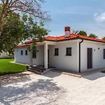 L&z Glavani